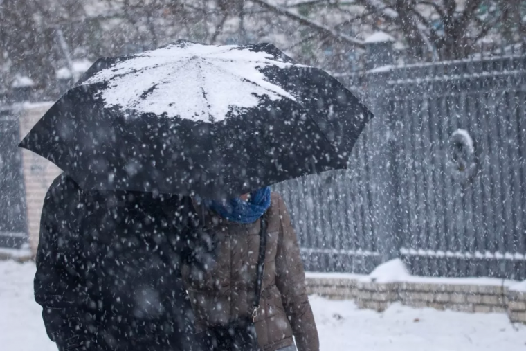 Зима мокрый снег