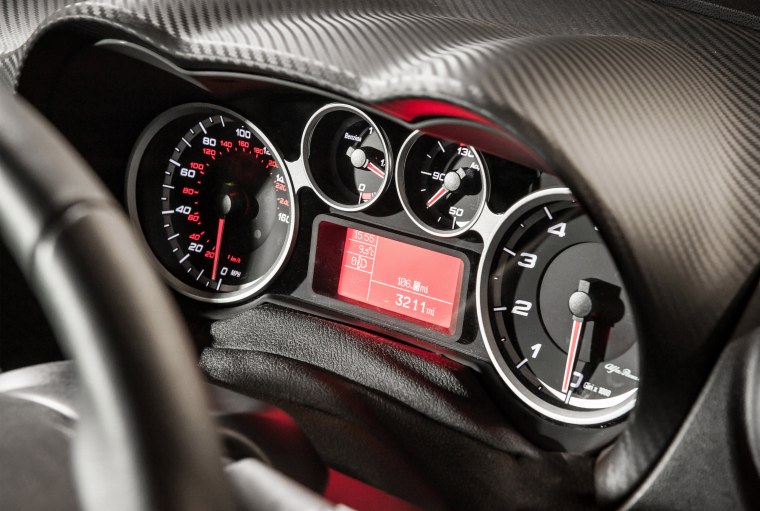 Приборка автомобиля