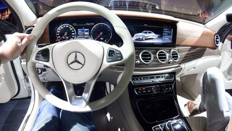 Автопилот Мерседес s класса