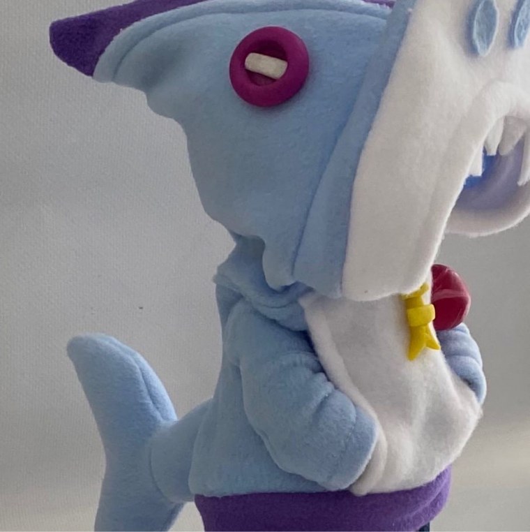 Толстовка Леона из Brawl Stars