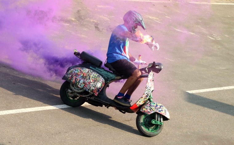 Стант на скутере фзм