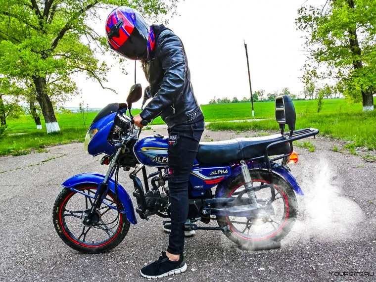 Мото Альфа а1