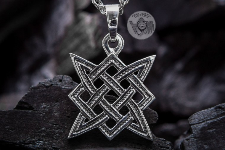 Амулет на удачу и богатство