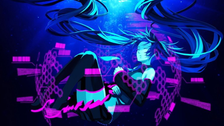 Девушка с розовыми волосами в очках