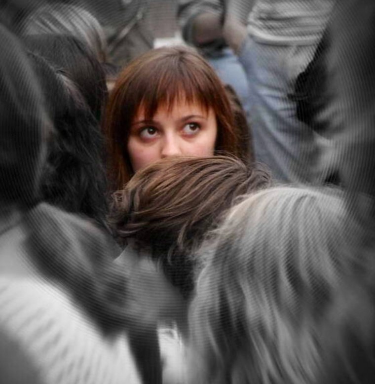 Одиночество в толпе людей