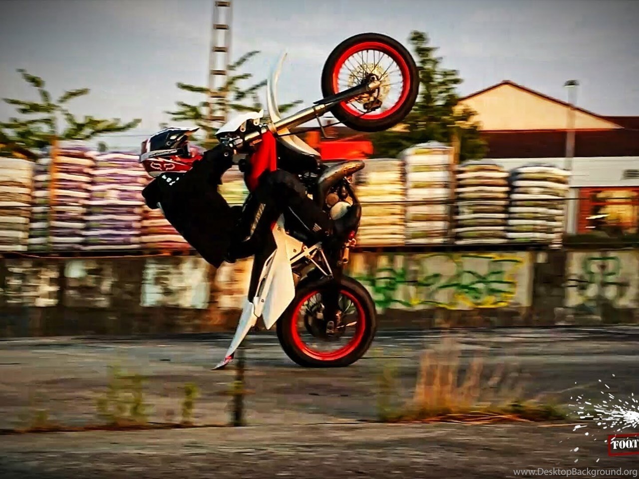 Стант на Supermoto