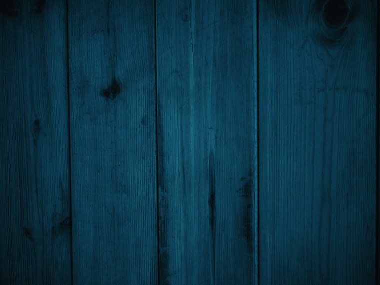 Крашеное дерево