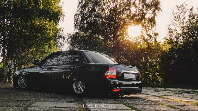 Оперские машины на закате