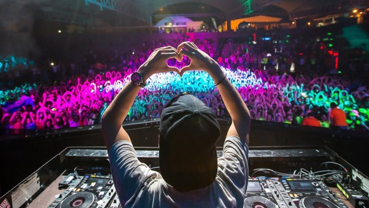 Клубная вечеринка