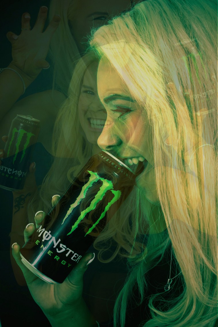 Напиток Монстер Энерджи Эстетика