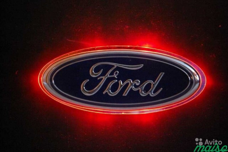 Эмблема Форд