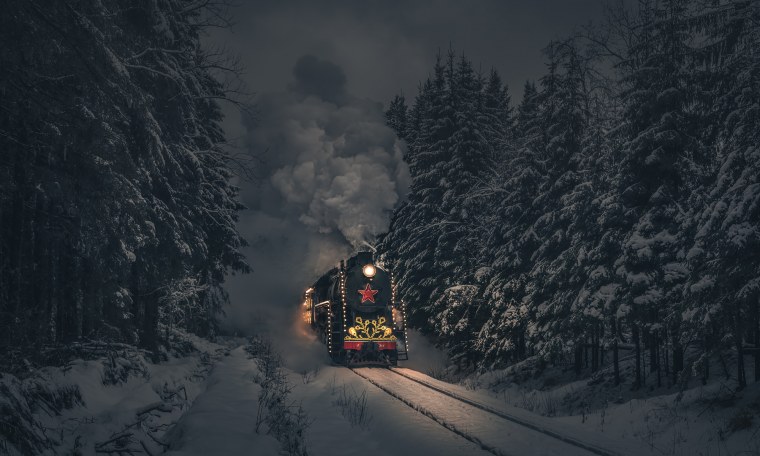 Рускеальский экспресс зимой