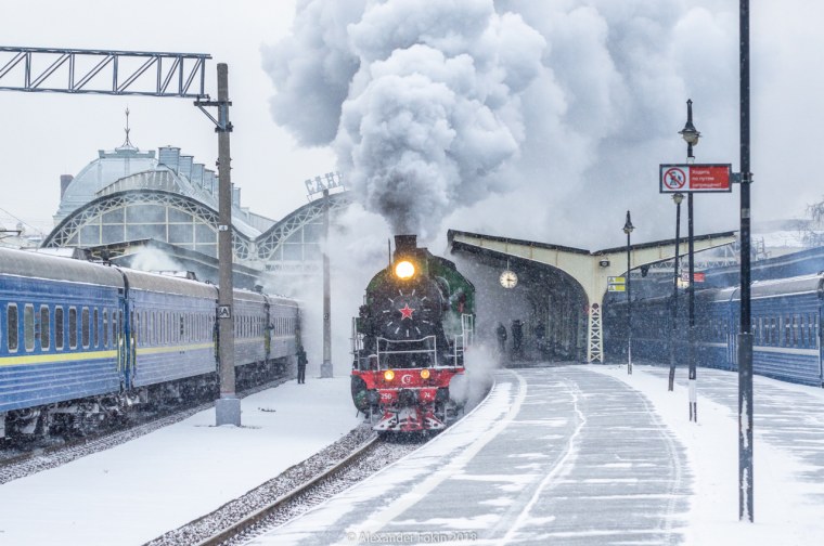 Витебский вокзал первый паровоз