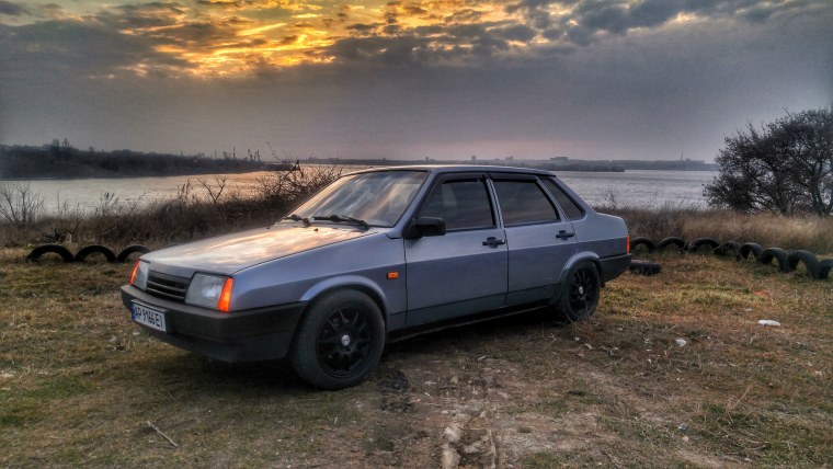 21099 Универсал