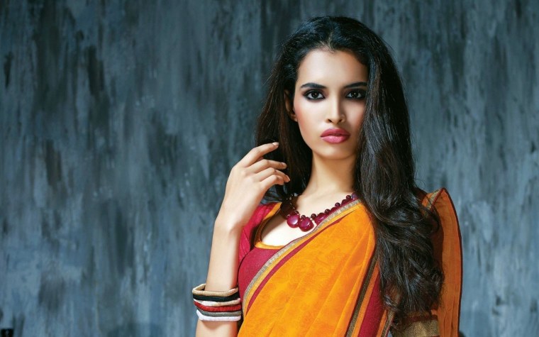 Красивые индийские девушки