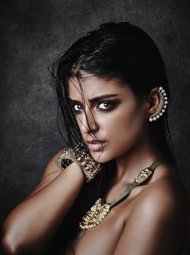 Красивые индийские модели