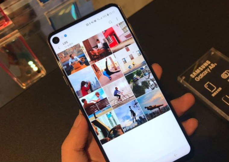 Смартфон Samsung фронтальная камера