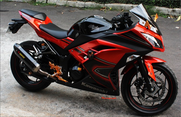 Мотоцикл Kawasaki Ninja 250r