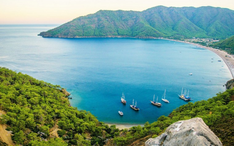 Пляж (бухта) Адрасан Турция