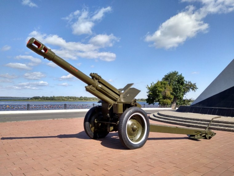 Кувалда Сталина 203-мм гаубица