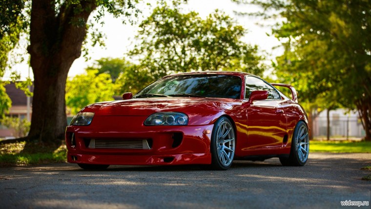 Тойота Супра 4