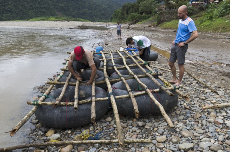 Путешествие на плоту