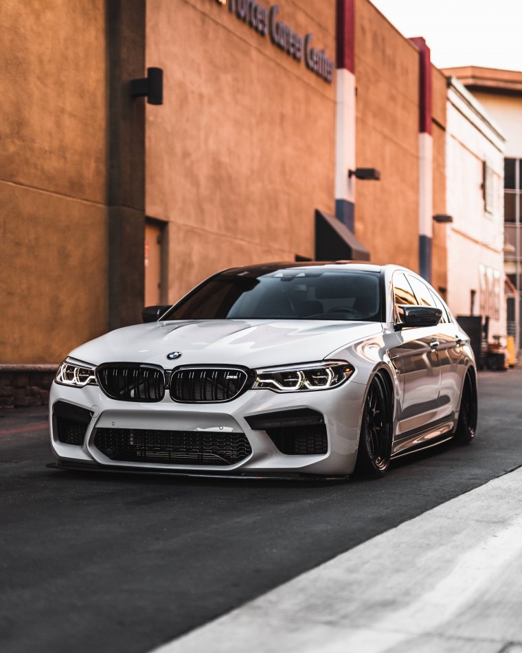 BMW f90 Manhart