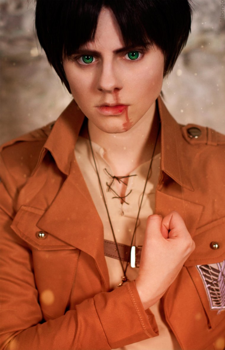 Эрен косплей