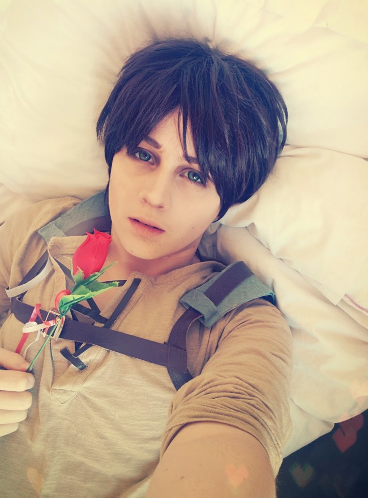 Эрен Йегер косплей