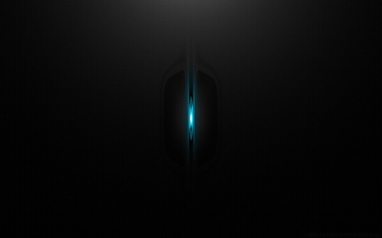 Клавиатура на черном фоне