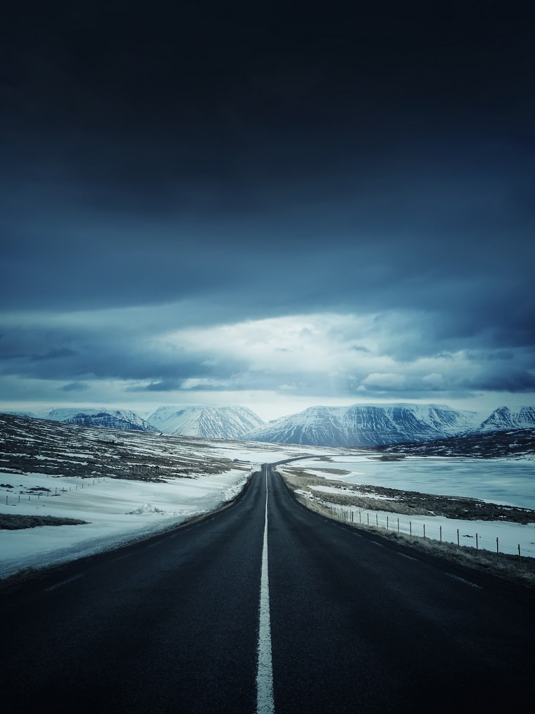 Обои на айфон дорога