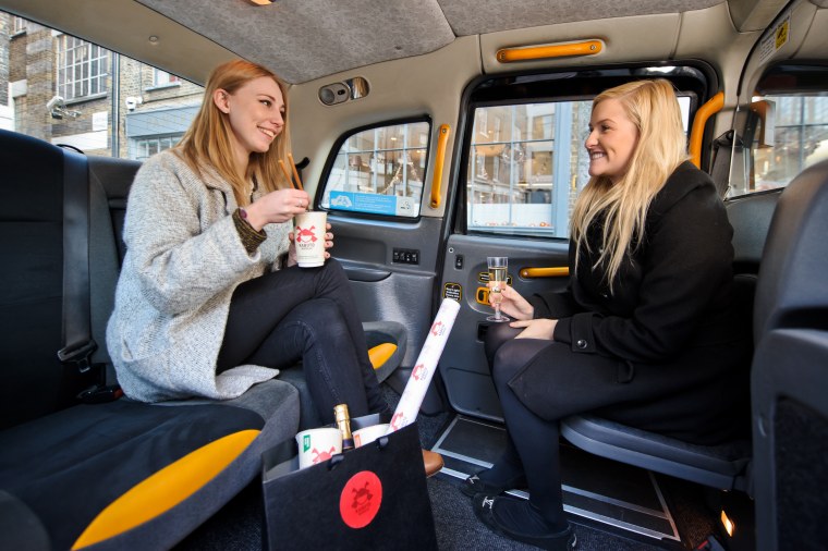 Такси в Лондоне внутри