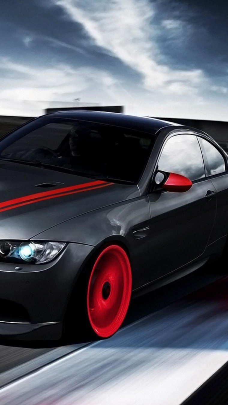 Красно черное авто