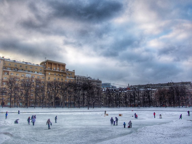 Москва зима каток