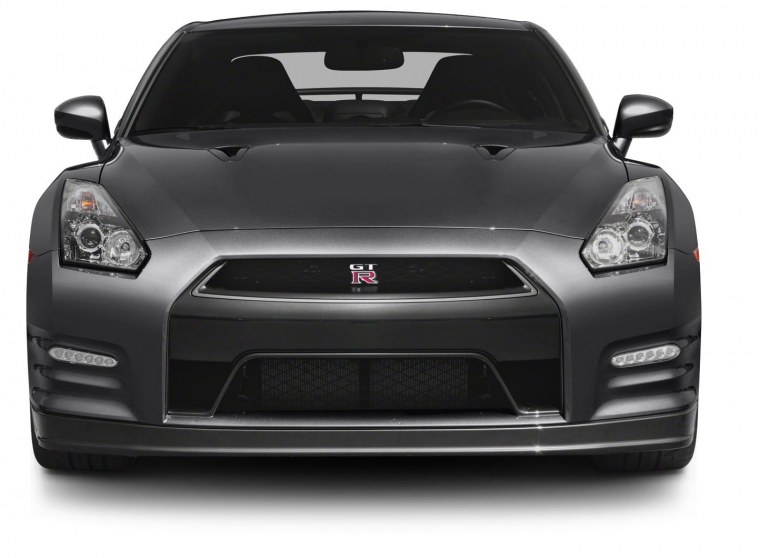 Nissan gt-r 2012
