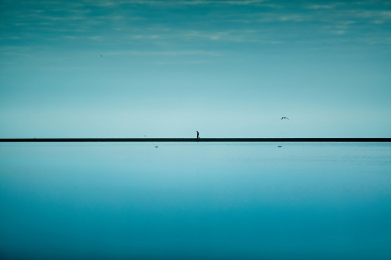 Линия горизонта на море