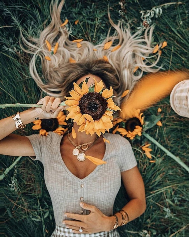 Креативная фотосессия с цветами