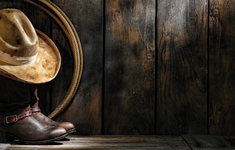 Девушка в шляпе