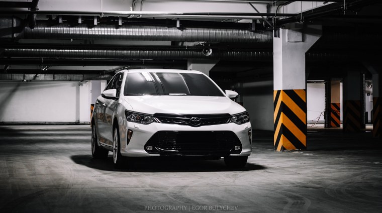 Камри 55 обои на айфон