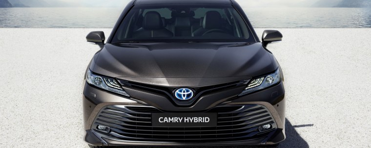 Тойота Камри 55