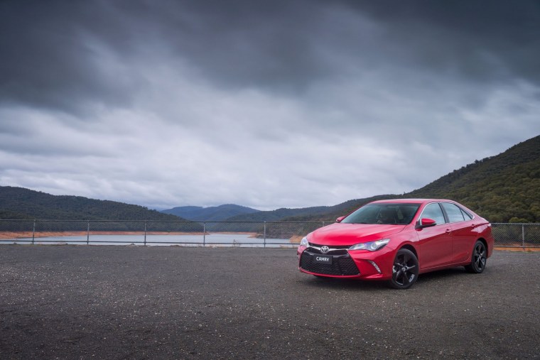 Камри 40 в темноте