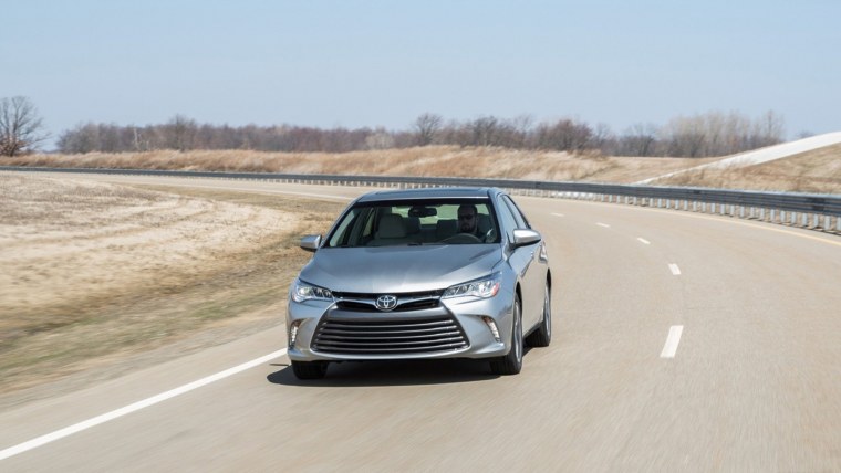 Тойота Камри 4