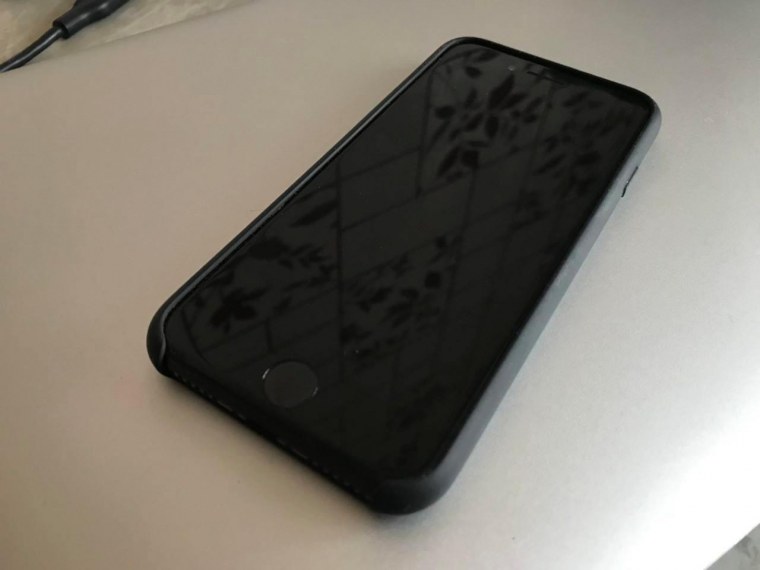 Apple Leather Case 7/8 2020 черный