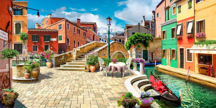 Итальянский дворик Италия