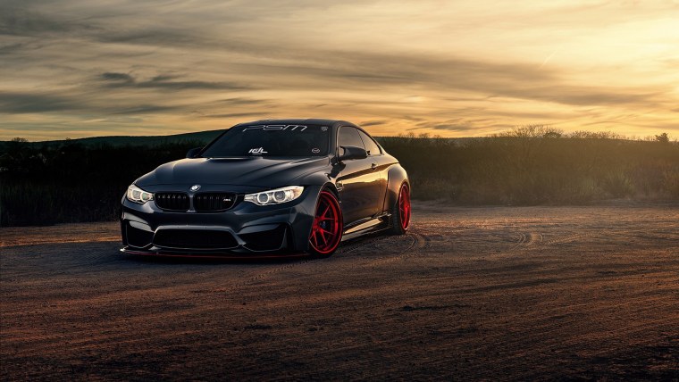 BMW m4 Изумрудная