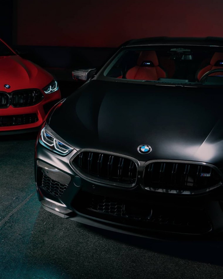 БМВ м5 в дыму