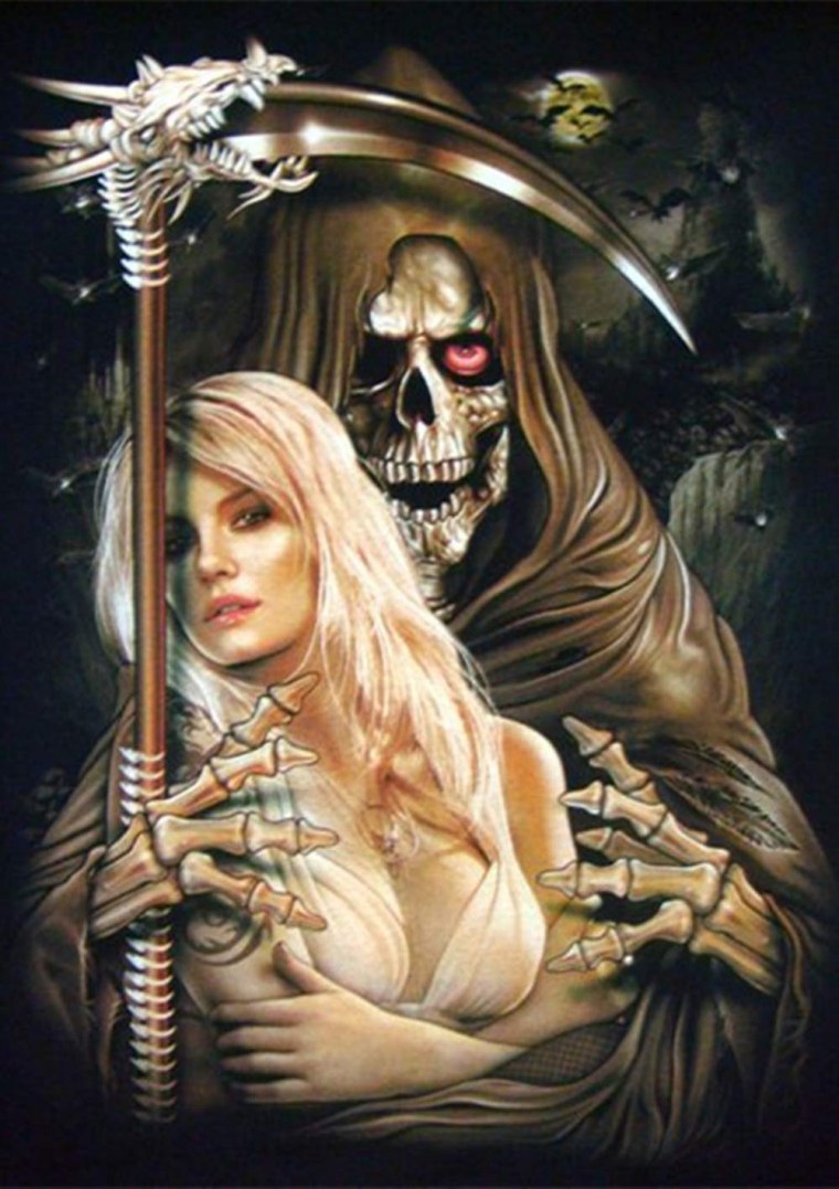 Череп с прической