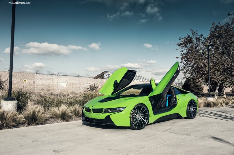 BMW i8 Green Black