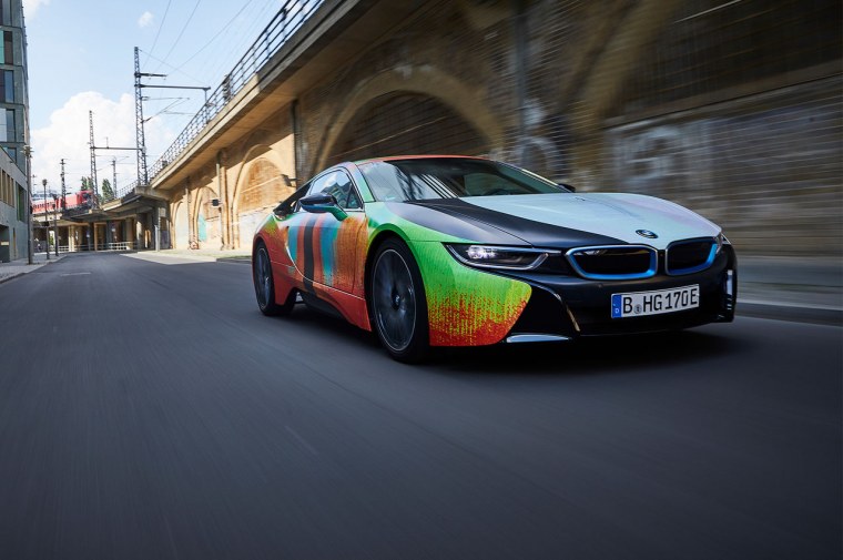 BMW i8 хамелеон