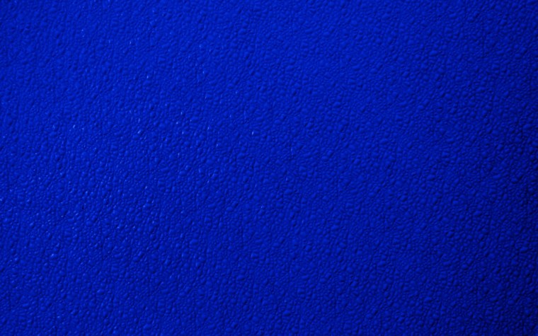 Синие матовые обои